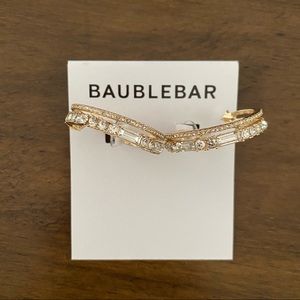 NWT - BaubleBar double hoop earrings